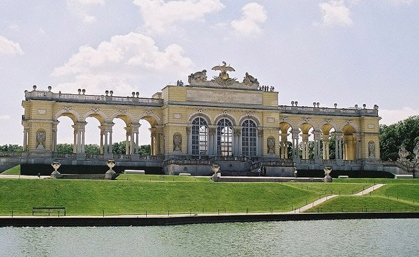 Шьонбрун - най-старата зоологическа градина в света (Schonbrunn Zoo)